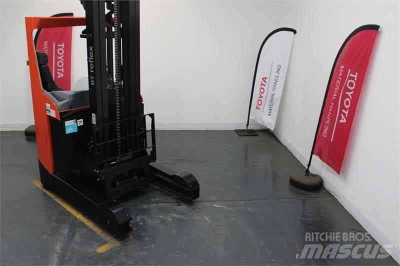 BT RRE200 Schubmaststapler