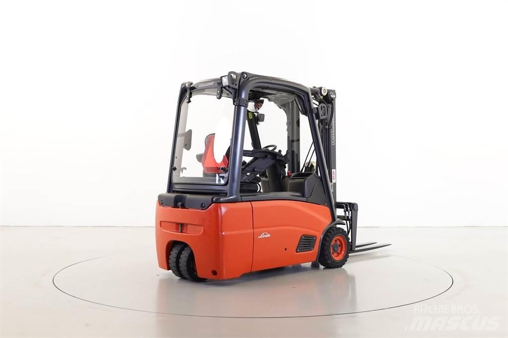 Linde E16L-01 Elektro Stapler