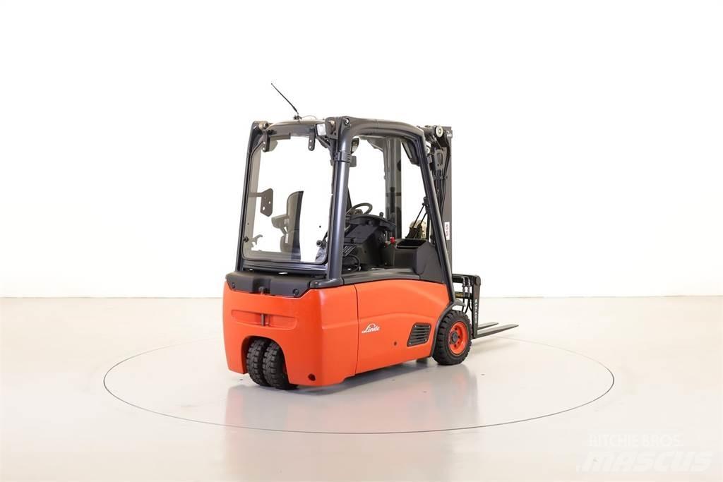 Linde E16L-01 Elektro Stapler