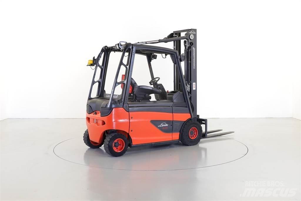 Linde E25L Elektro Stapler