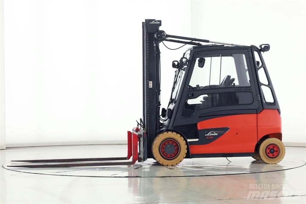 Linde E50HL-01 Elektro Stapler