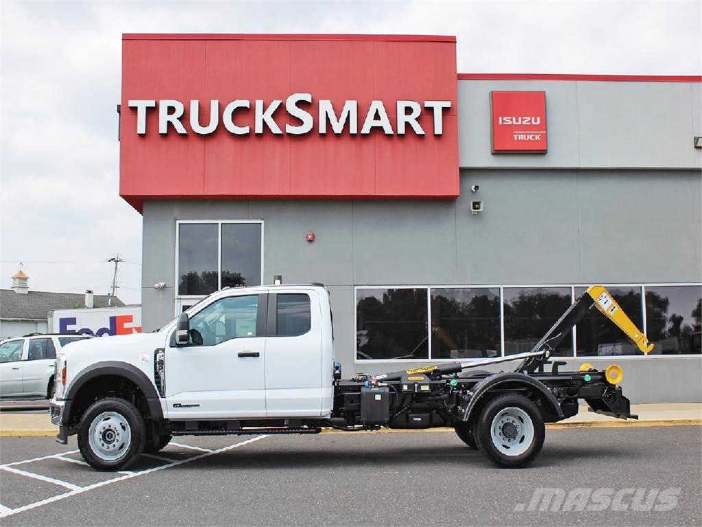 Ford F550 Containerwagen