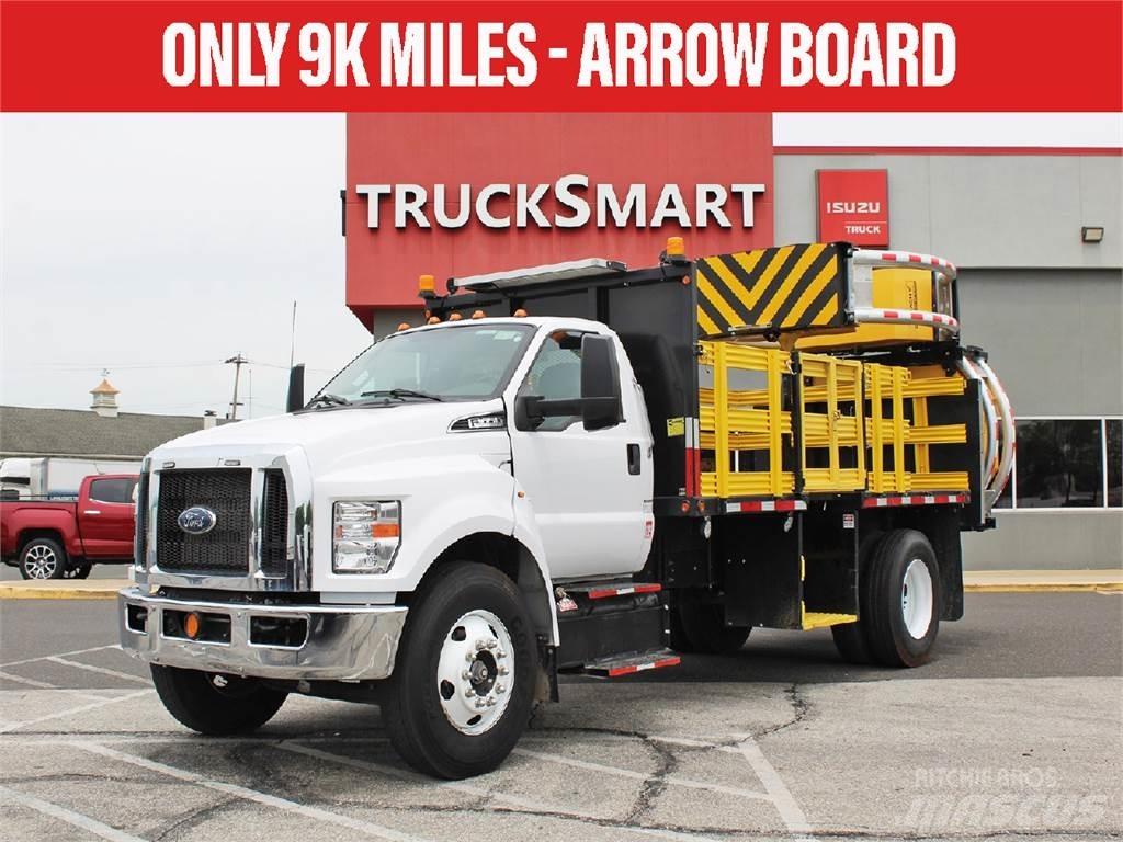 Ford F650 Kommunal-Sonderfahrzeuge