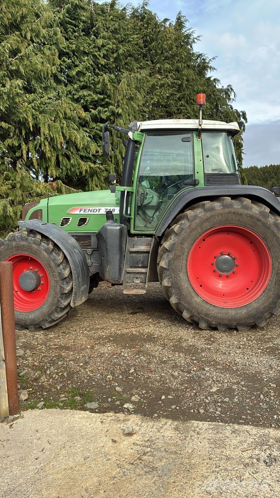 Fendt 718 Traktoren