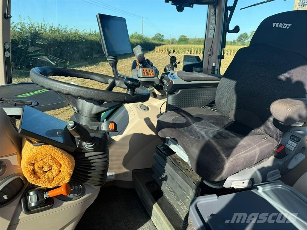Fendt 724 Sonstige Landmaschinen
