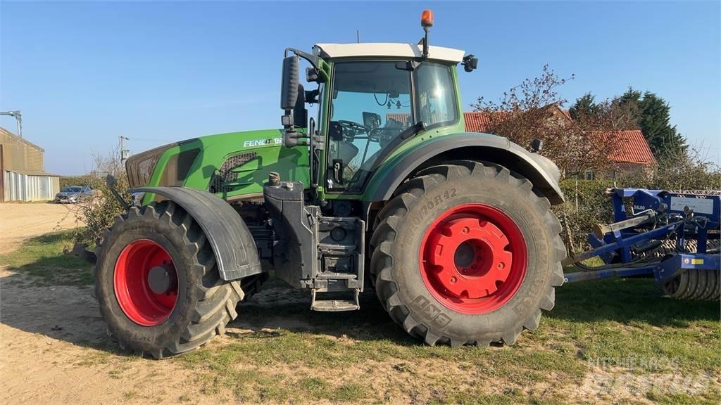 Fendt 828 S4 Traktoren