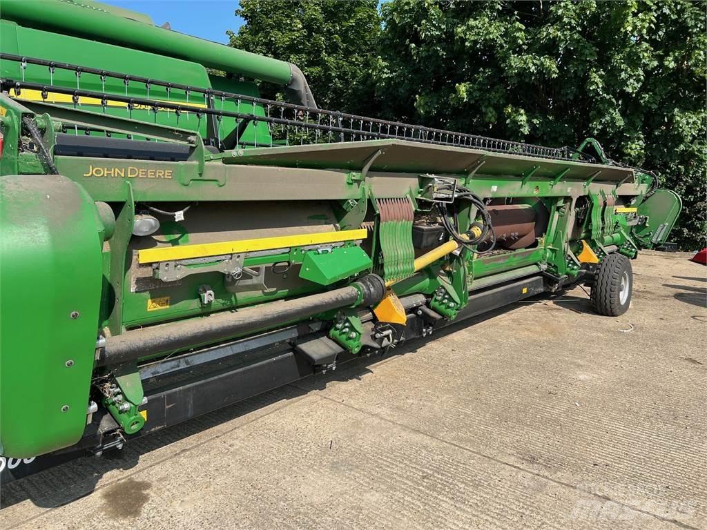 John Deere T670I Mähdrescher