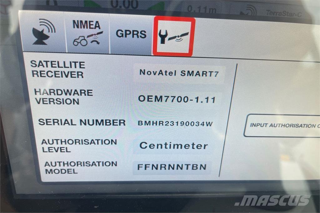 Valtra T234D Traktoren