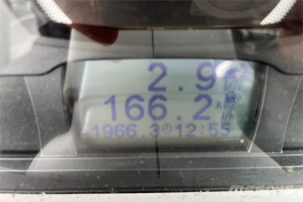 Valtra T254 Traktoren