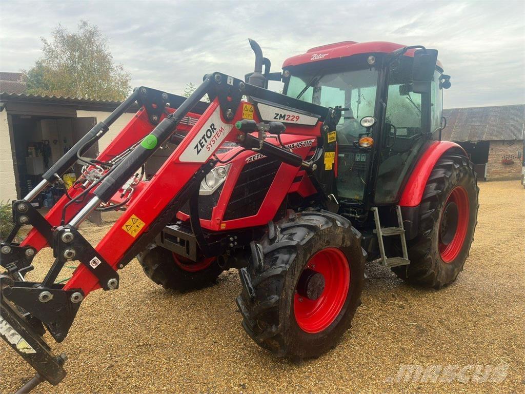 Zetor PROXIMA Traktoren