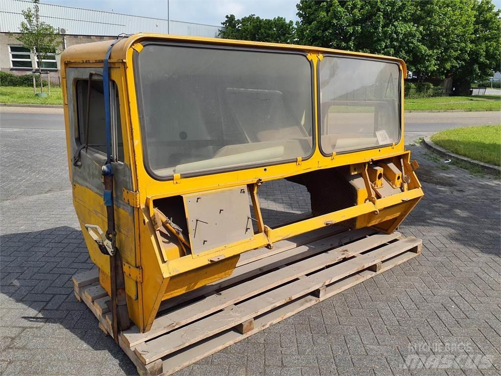 Faun KF lower cabin Kabinen