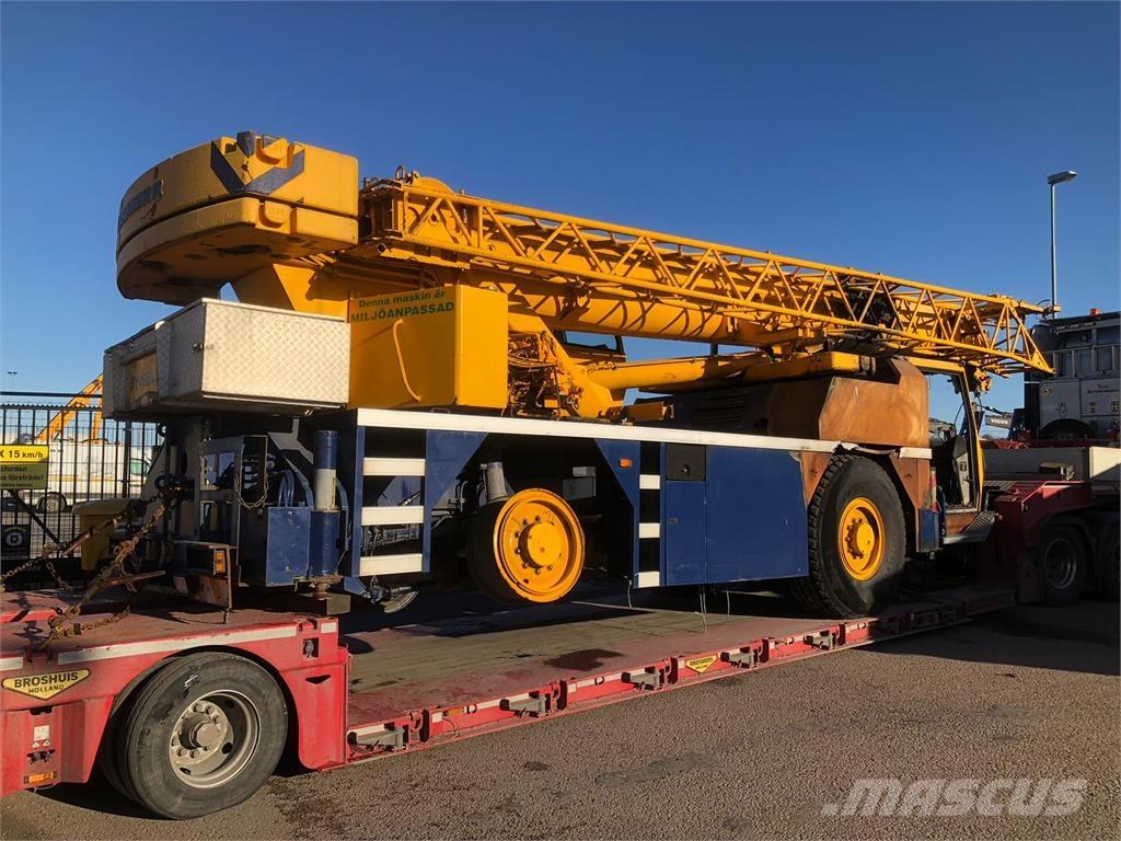 Liebherr LTM 1030-2 All-Terrain-Krane