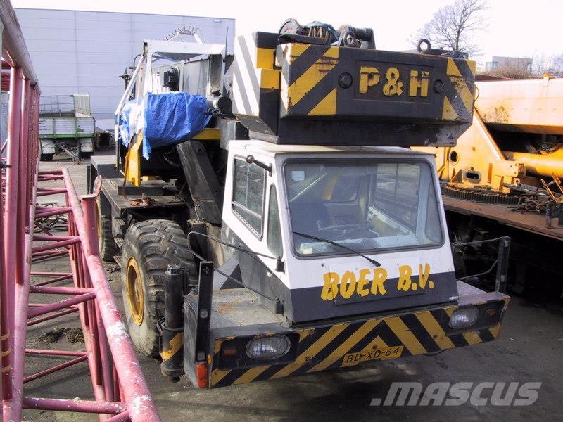 P&H S35 for parts All-Terrain-Krane