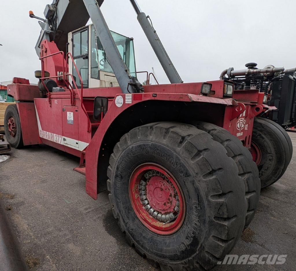 CVS Ferrari F377.5 PB Reach-Stacker
