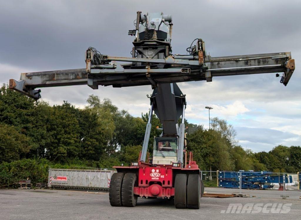 CVS Ferrari F377.5 PB Reach-Stacker