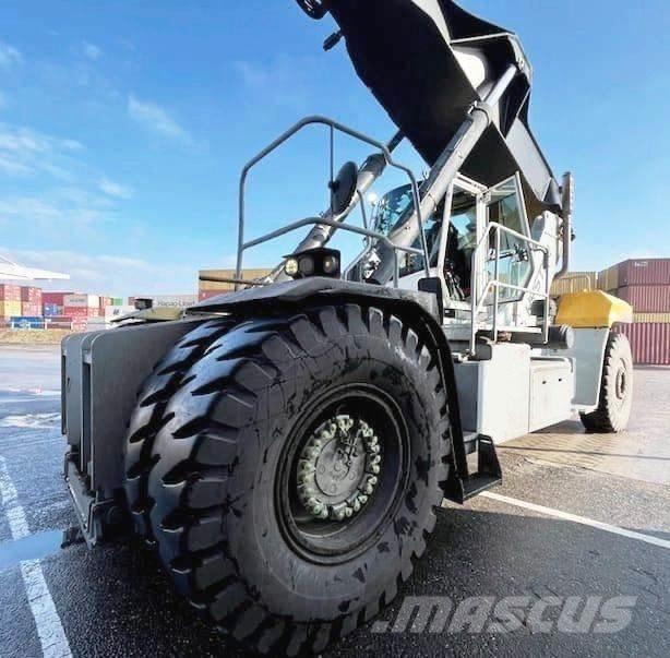 Hyster RS46-41XD/67S Reach-Stacker