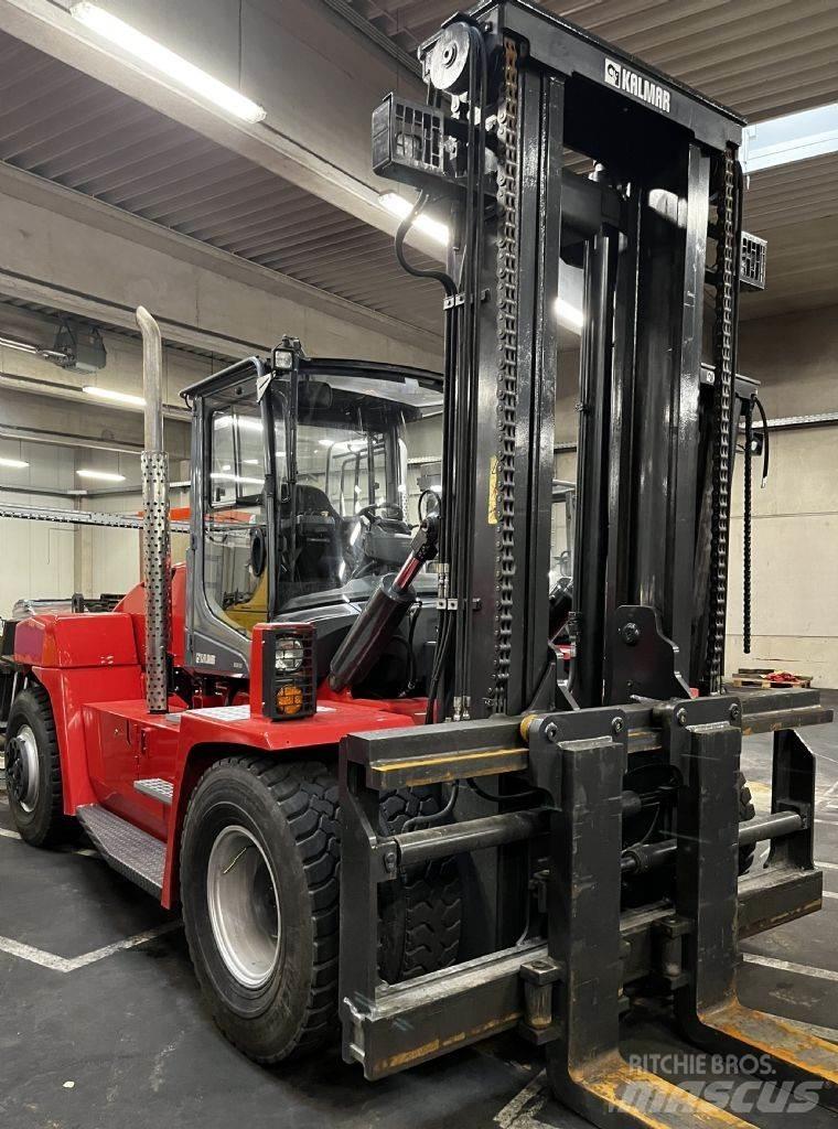 Kalmar DCG120-12 Diesel Stapler