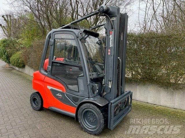 Linde H35T Gas Stapler