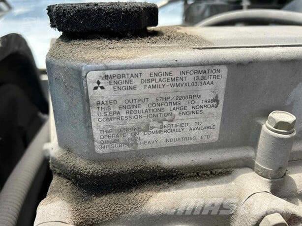 CAT DP30K Sonstige Baumaschinen