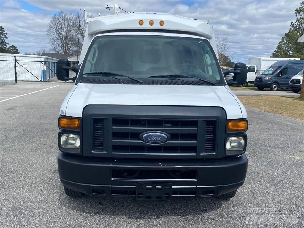 Ford E-Series Sonstige Baumaschinen