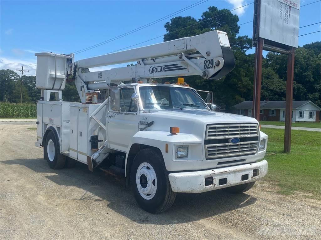 Ford F-800 Sonstige Baumaschinen