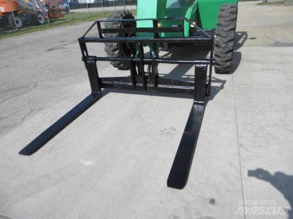 SkyTrak 6042 Sonstige Baumaschinen