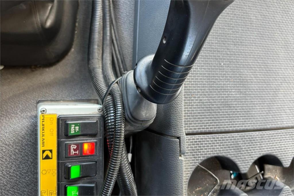 Volvo FMX Absetzkipper