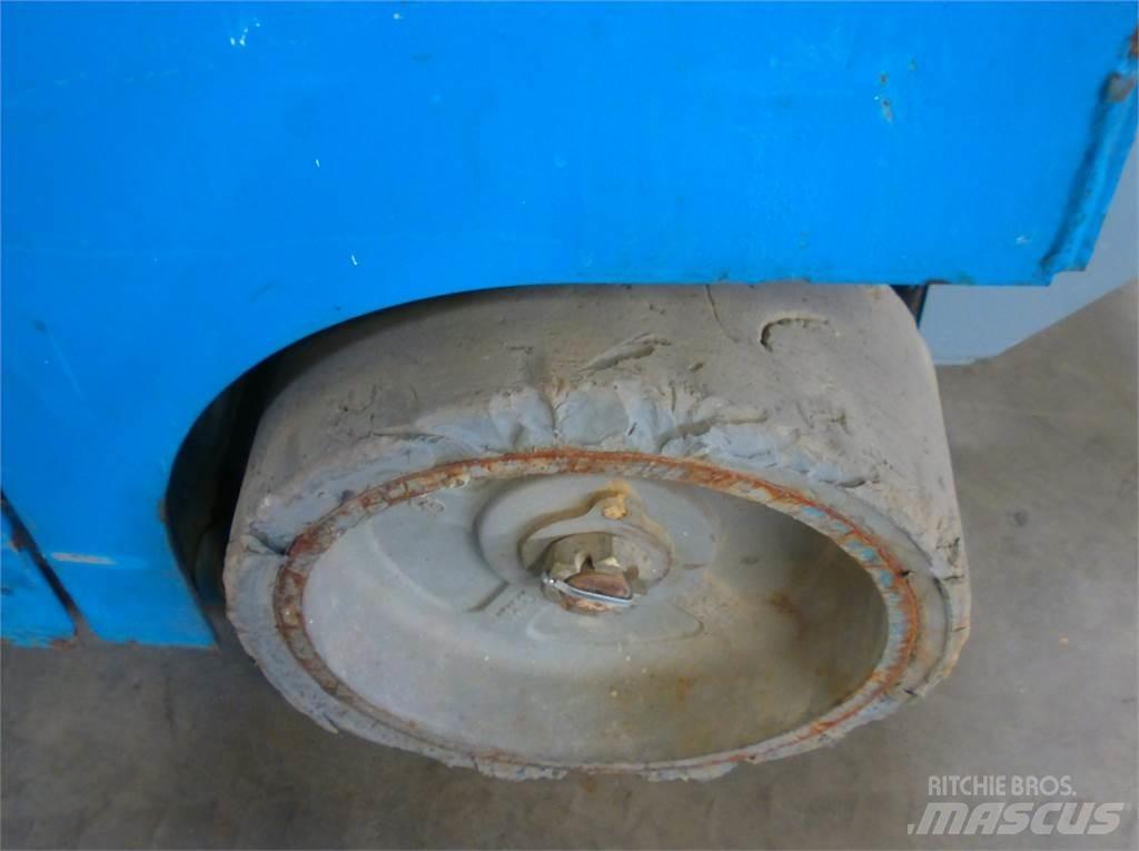 Genie GS1532 Scheren-Arbeitsbühnen