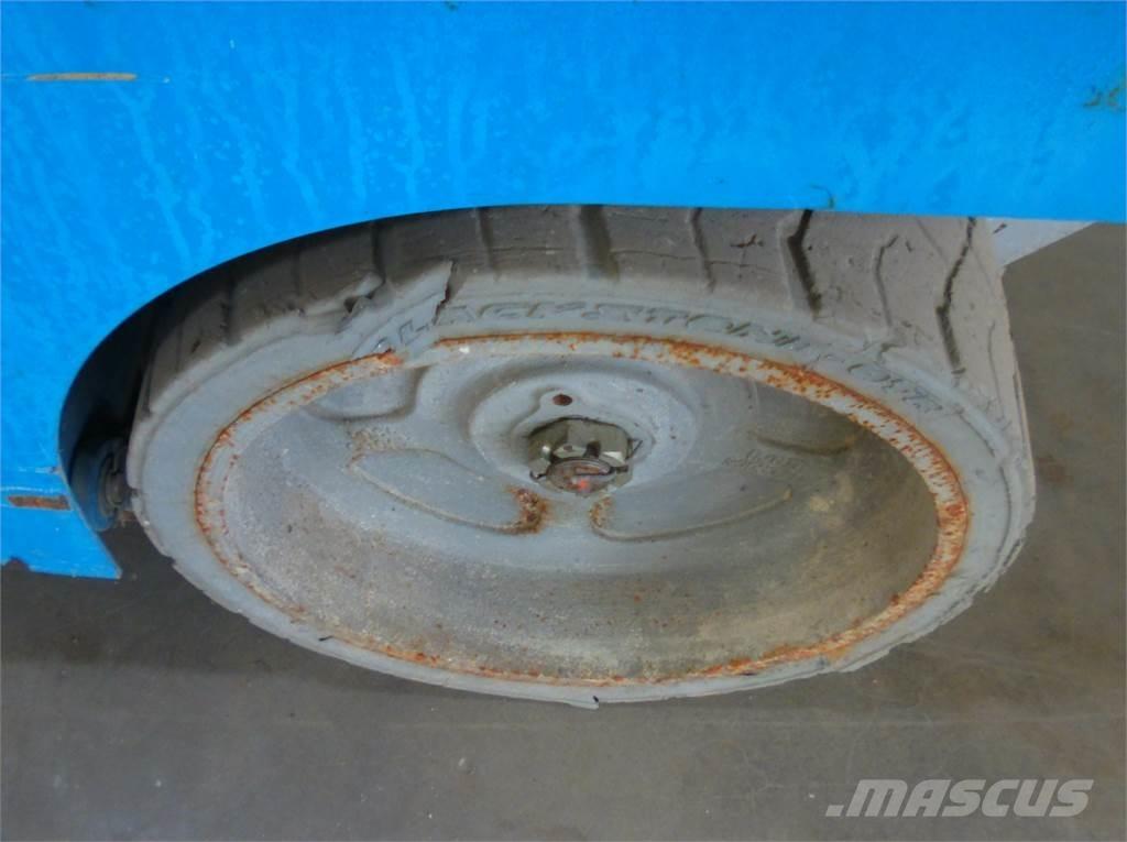 Genie GS2032 Scheren-Arbeitsbühnen