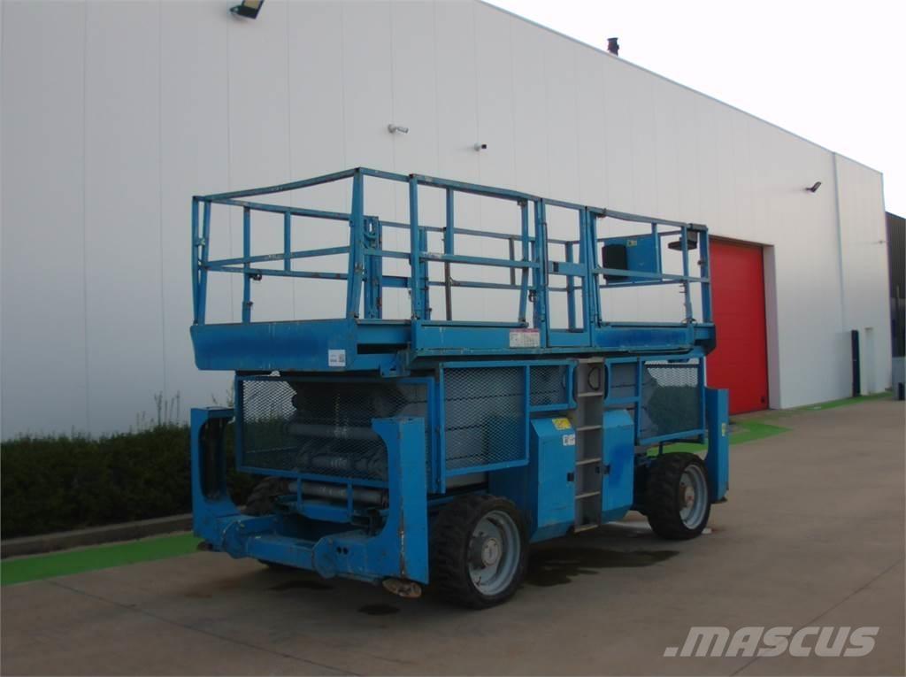Genie GS4390RT Scheren-Arbeitsbühnen