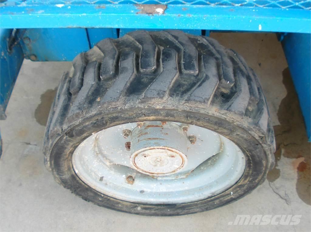 Genie GS4390RT Scheren-Arbeitsbühnen
