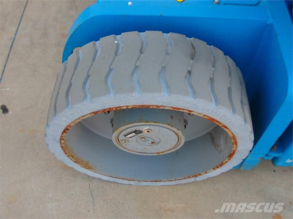 Genie Z30-20NRJ Gelenkteleskoparbeitsbühnen