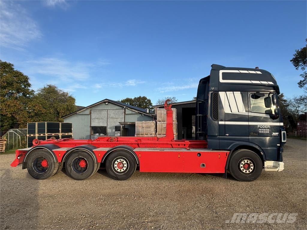 DAF XF 510 FAK 8X2 Abrollkipper