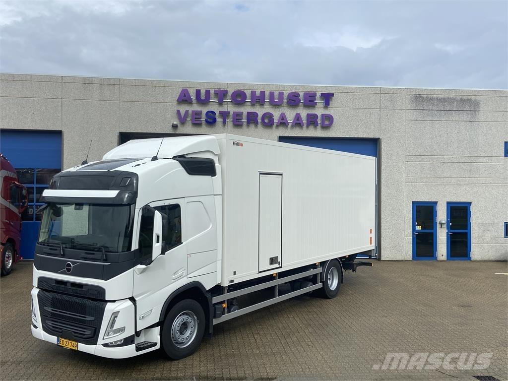 Volvo FM 330 4X2 Andere Fahrzeuge
