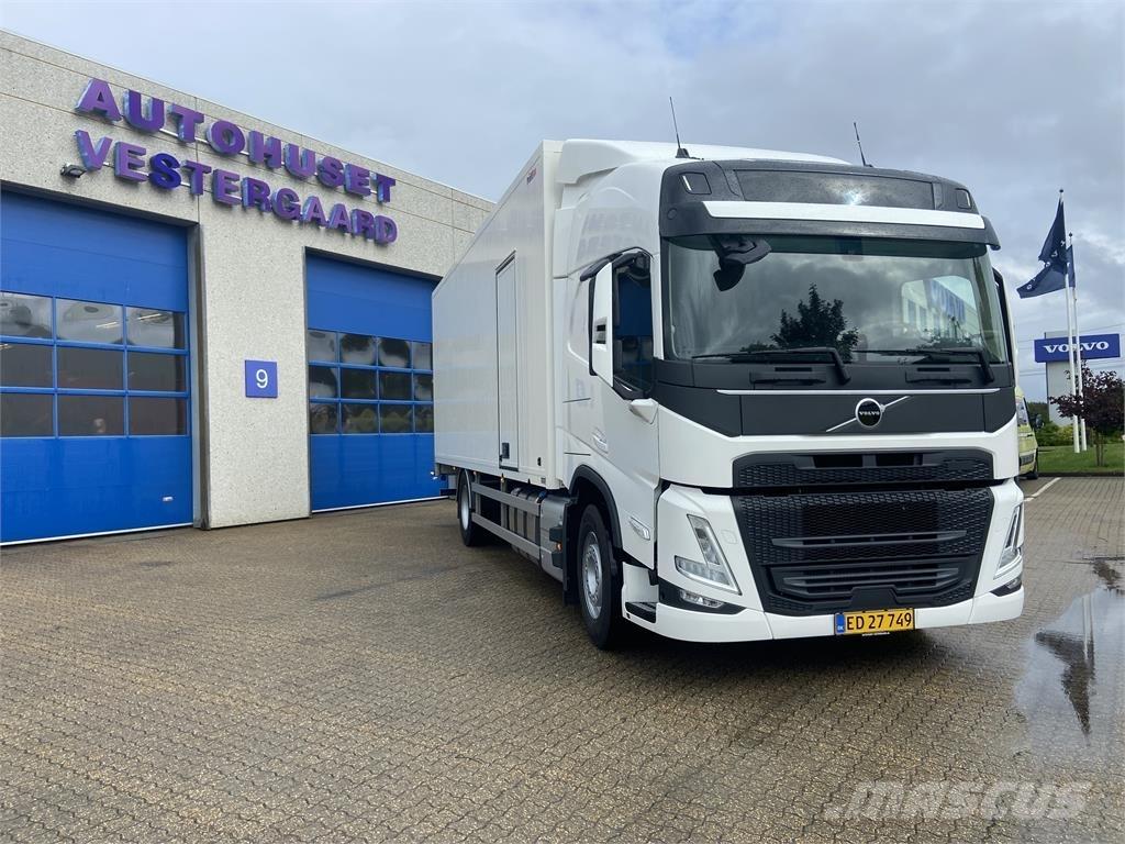 Volvo FM 330 4X2 Andere Fahrzeuge