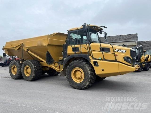 Bell B30E Dumper - Knickgelenk
