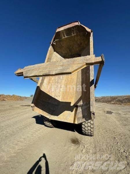Bell B35D Dumper - Knickgelenk