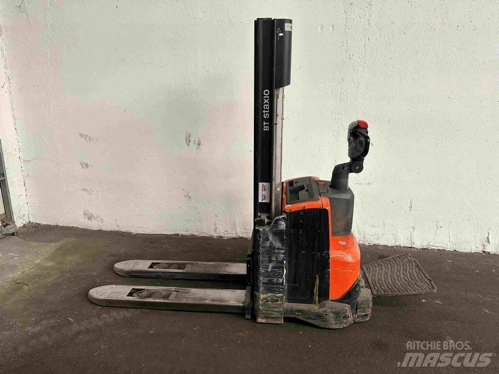 BT SWE 100 Deichselstapler