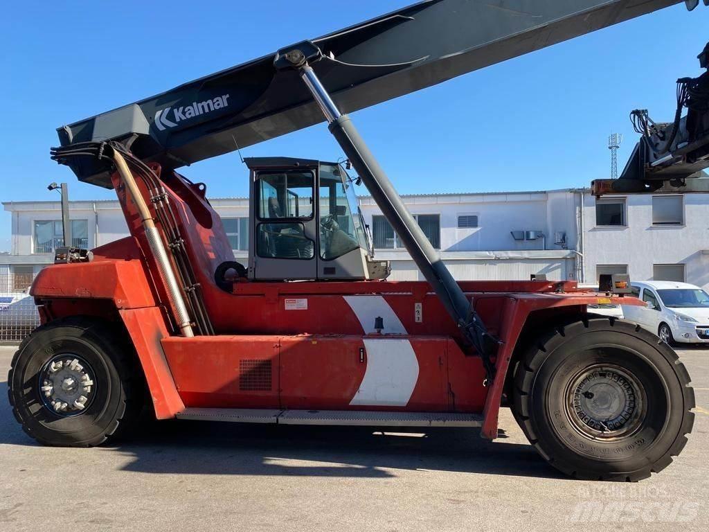 Kalmar DRF450-60S5 Reach-Stacker