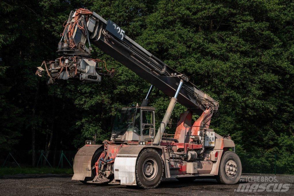 Kalmar DRF450-65A5XS Reach-Stacker