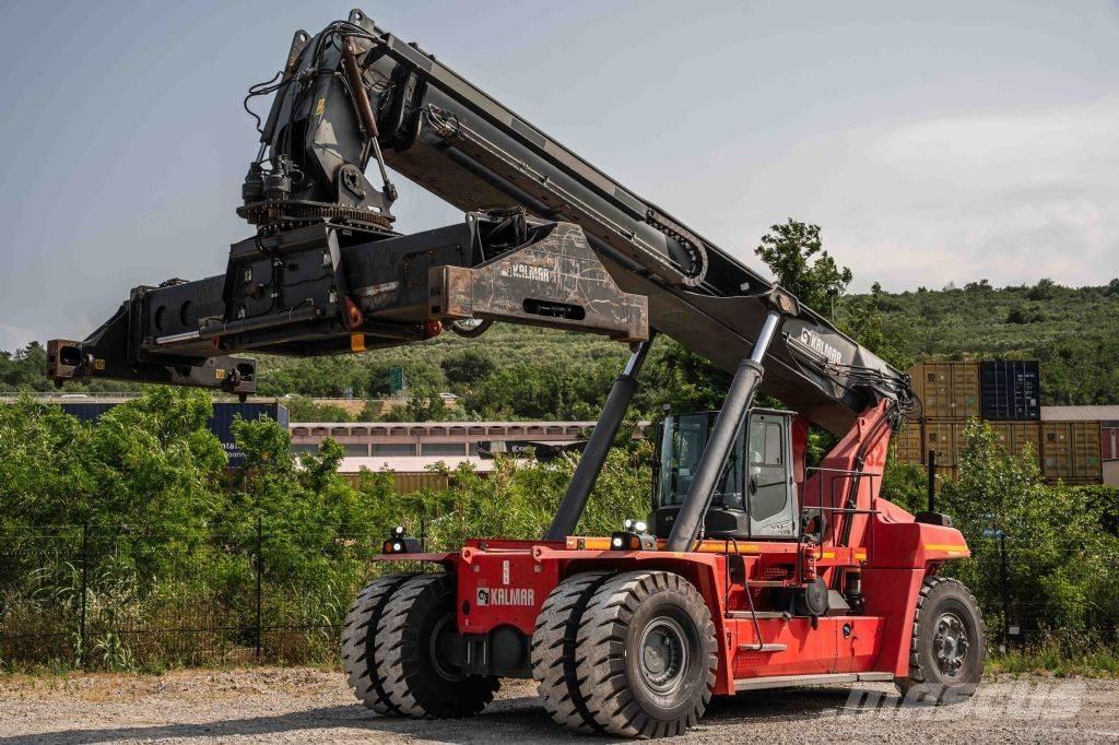 Kalmar DRG450-60S5 Reach-Stacker