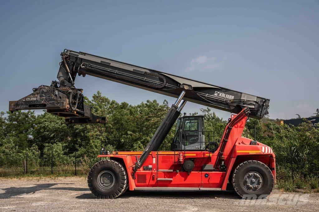 Kalmar DRG450-60S5 Reach-Stacker