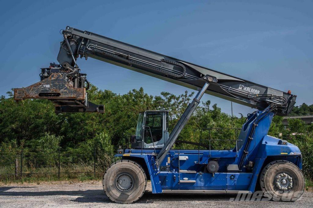 Kalmar DRG450-60S5 Reach-Stacker