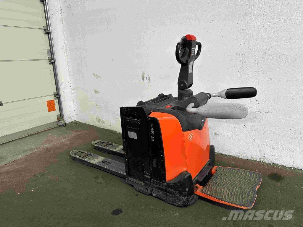 Toyota LPE 200 Niedergabelstapler