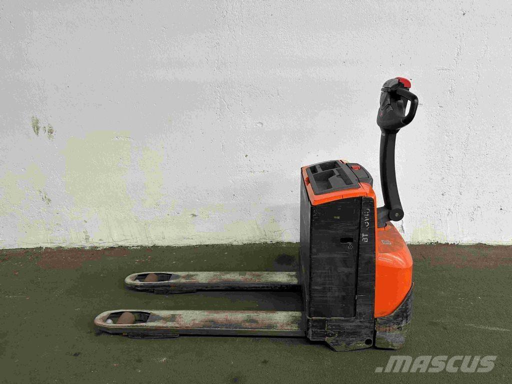 Toyota LWE 160 Niedergabelstapler