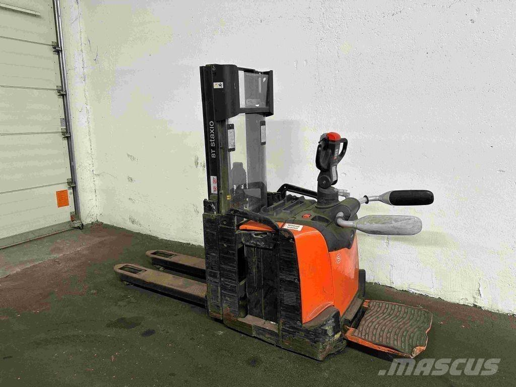 Toyota SPE 200 D Deichselstapler
