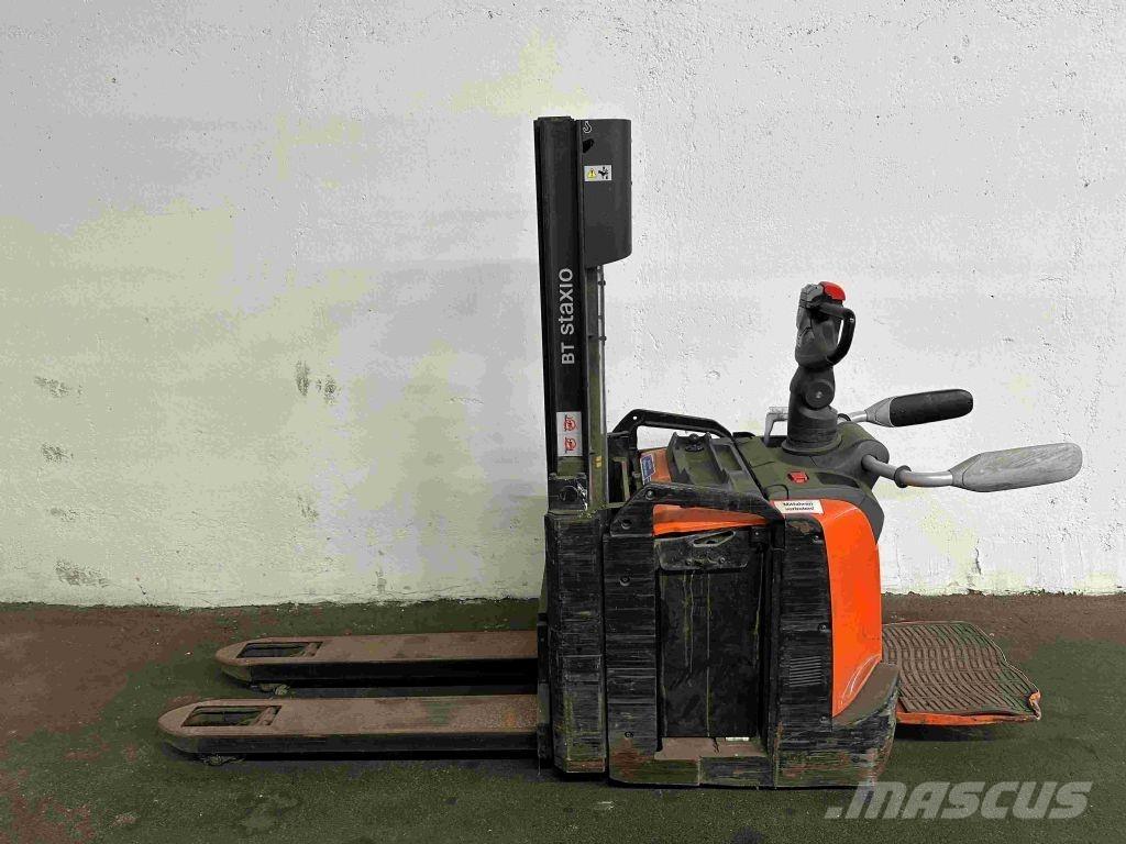 Toyota SPE 200 D Deichselstapler