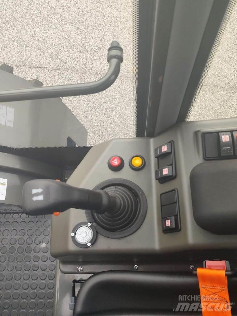 Ausa C 351 Hx4 Geländestapler