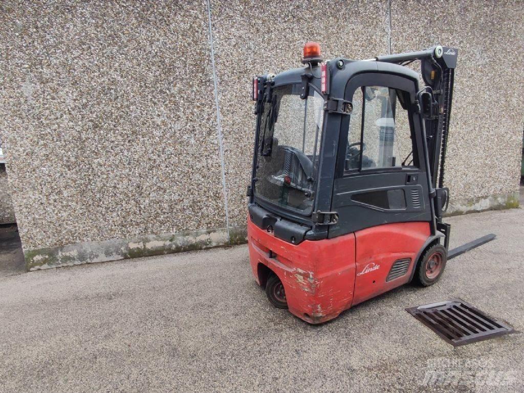 Linde E15-01 Elektro Stapler