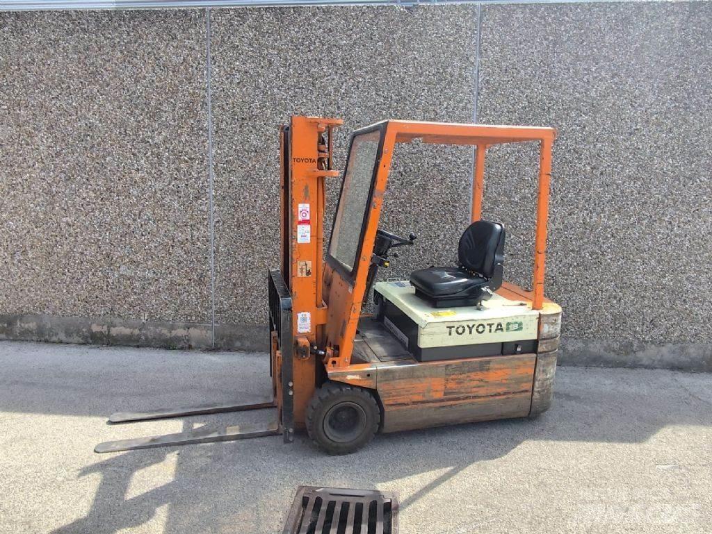 Toyota 2FBE18 Elektro Stapler